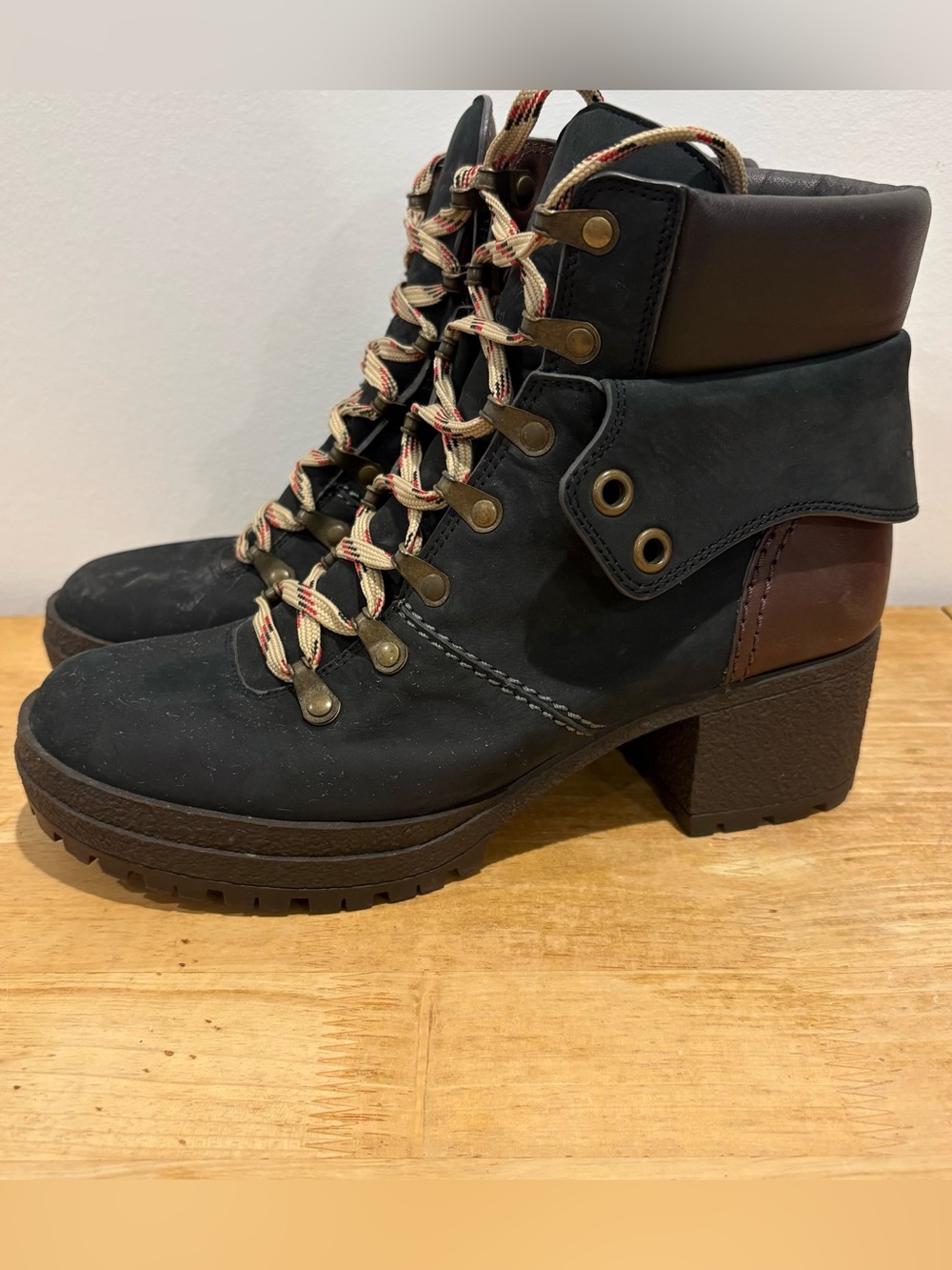 See By Chloe Eileen Mid Heel Hiking Boot In‎ Nero Sz 39